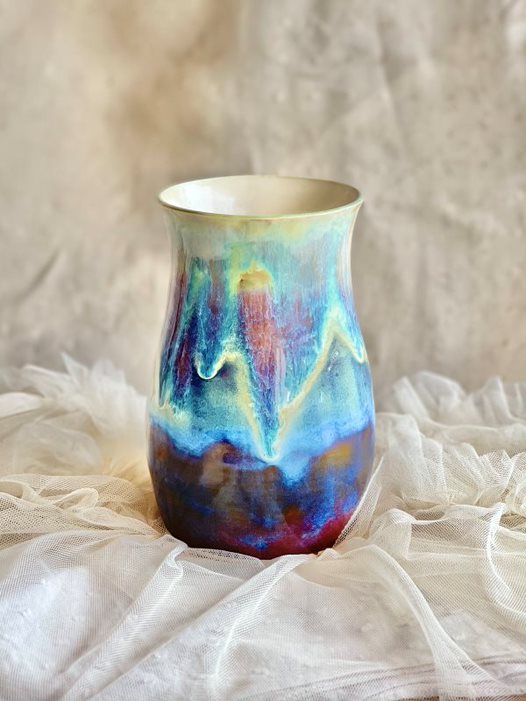 Dawn's Small Flower Vase - does its iridescent blue tones reminds you of midnight?